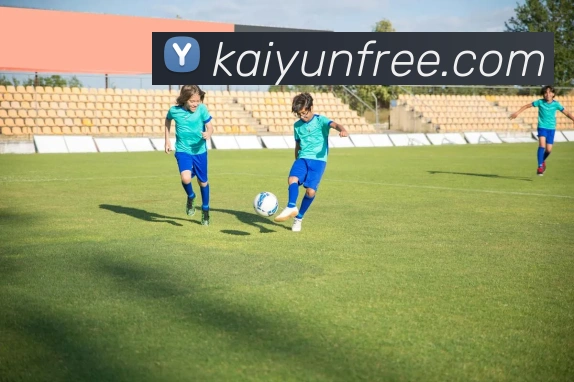 凯尔登约翰逊盛赞卡斯尔在关键时刻的表现为球队带来骄傲与信心